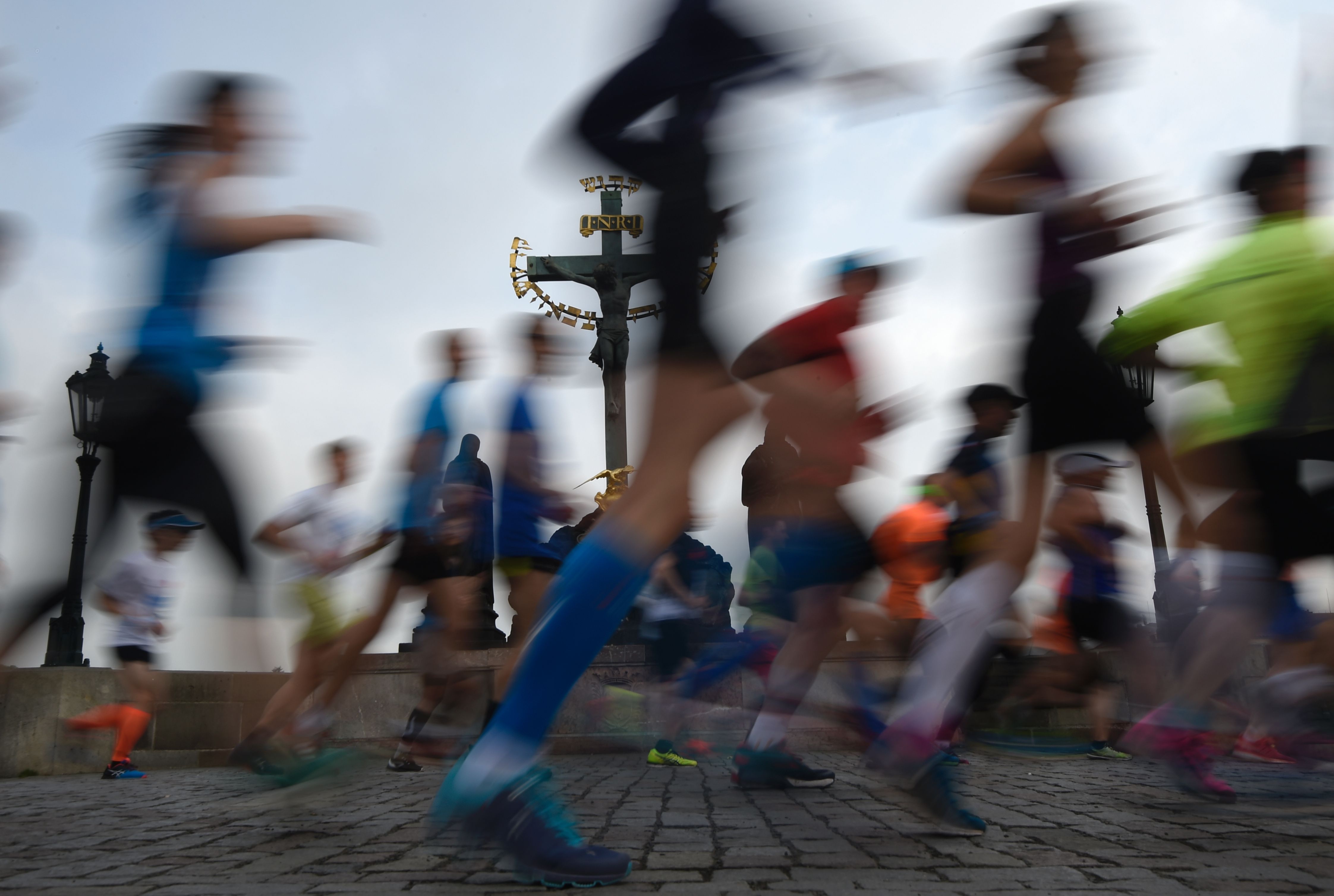 TOPSHOT-ATHLETICS-CZE-MARATHON
