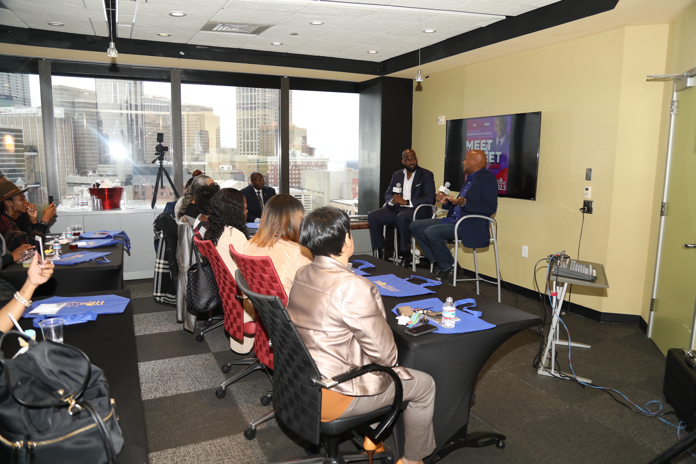 Donnie McClurkin Meet & Greet