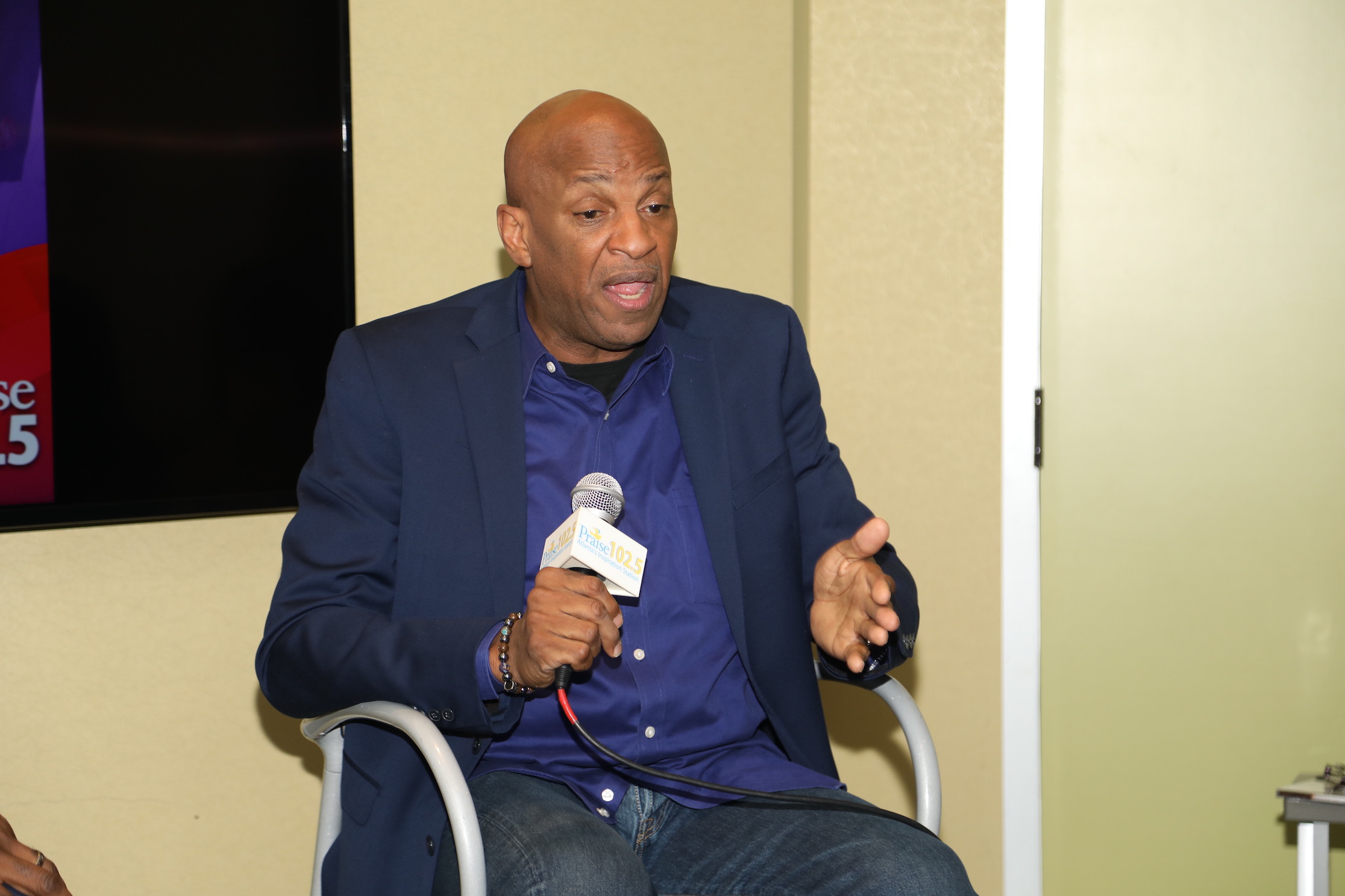 Donnie McClurkin Meet & Greet