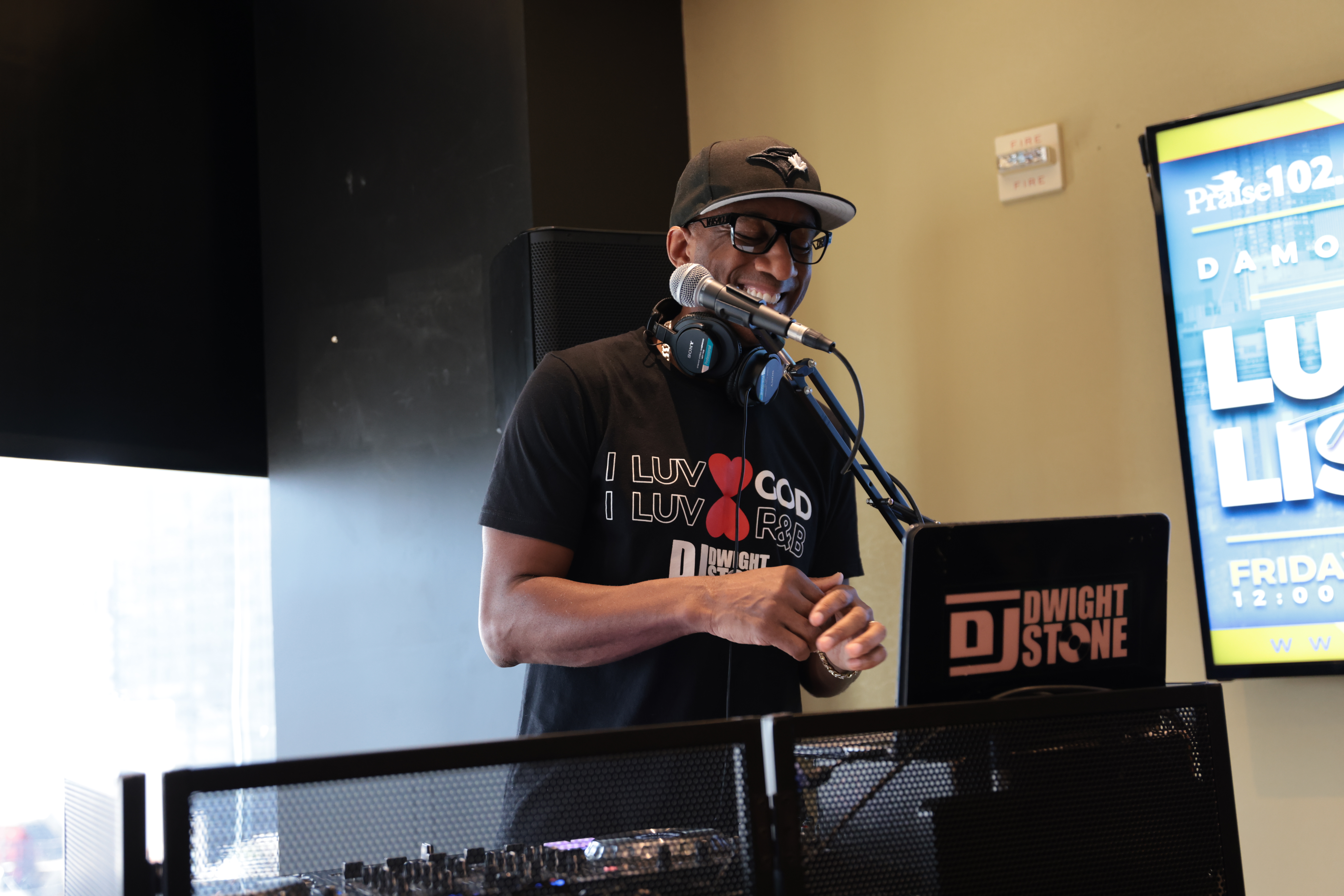 Damon Little Lunch N' Listen Hosted By Griff From Get Up Morning's [Photos]