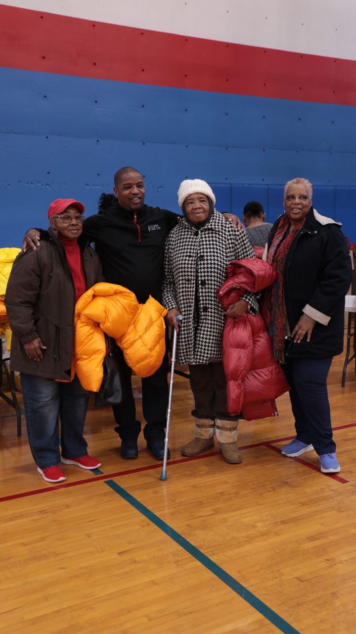 Coats & Cocoa 2025